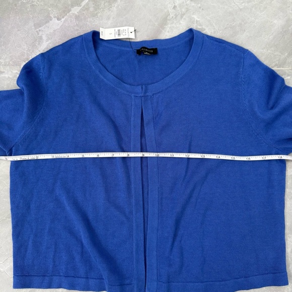 Women’s Talbots Cropped Hook & Eye Shrug Cardigan Sweater Small - Picture 13 of 15